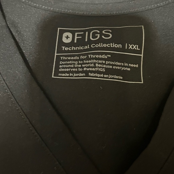 Woman’s figs scrub set - Picture 2 of 4